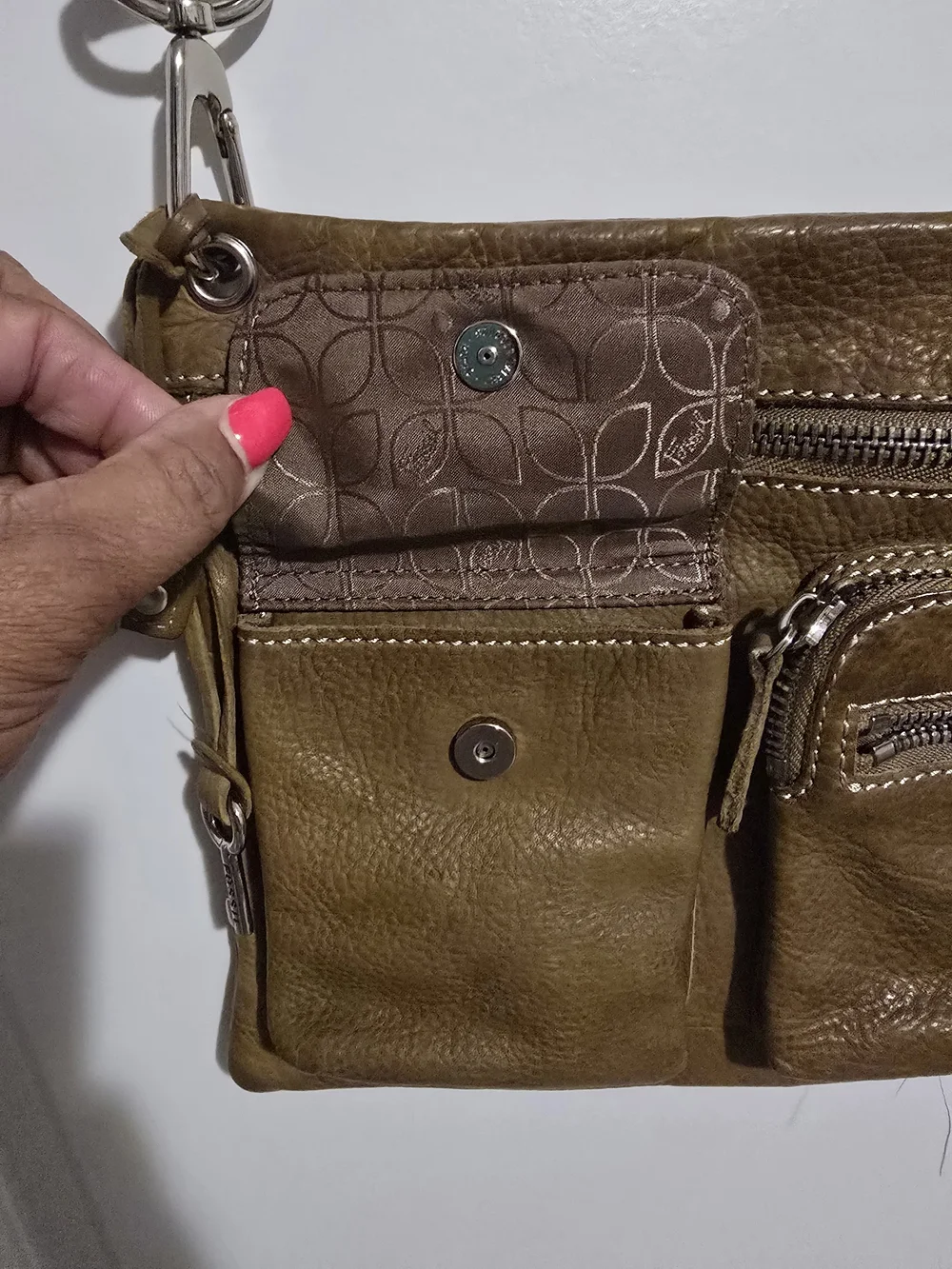 Fossil Tan Leather Crossbody Bag with Silver Hardware